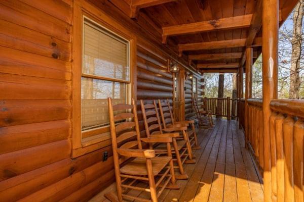Views, Game Room And Hot Tub Bearway To Heaven Sevierville Buitenkant foto